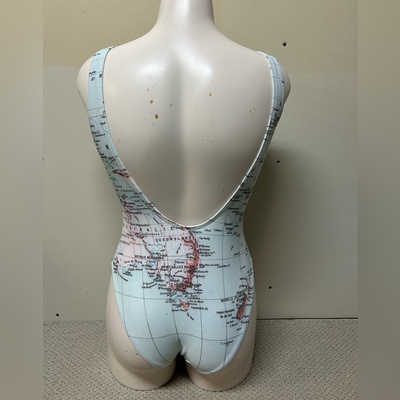 2/$30⚡️- SWIM | Women’s Paradise Lost swimsuit size S/M - Picture 3 of 7